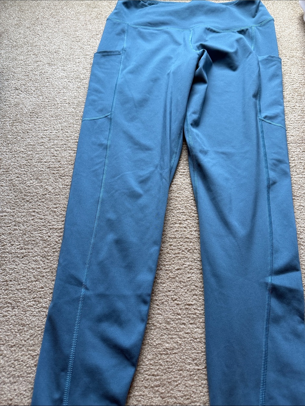 American Eagle Outfitters The Everything Pocket Leggings- size large curvy